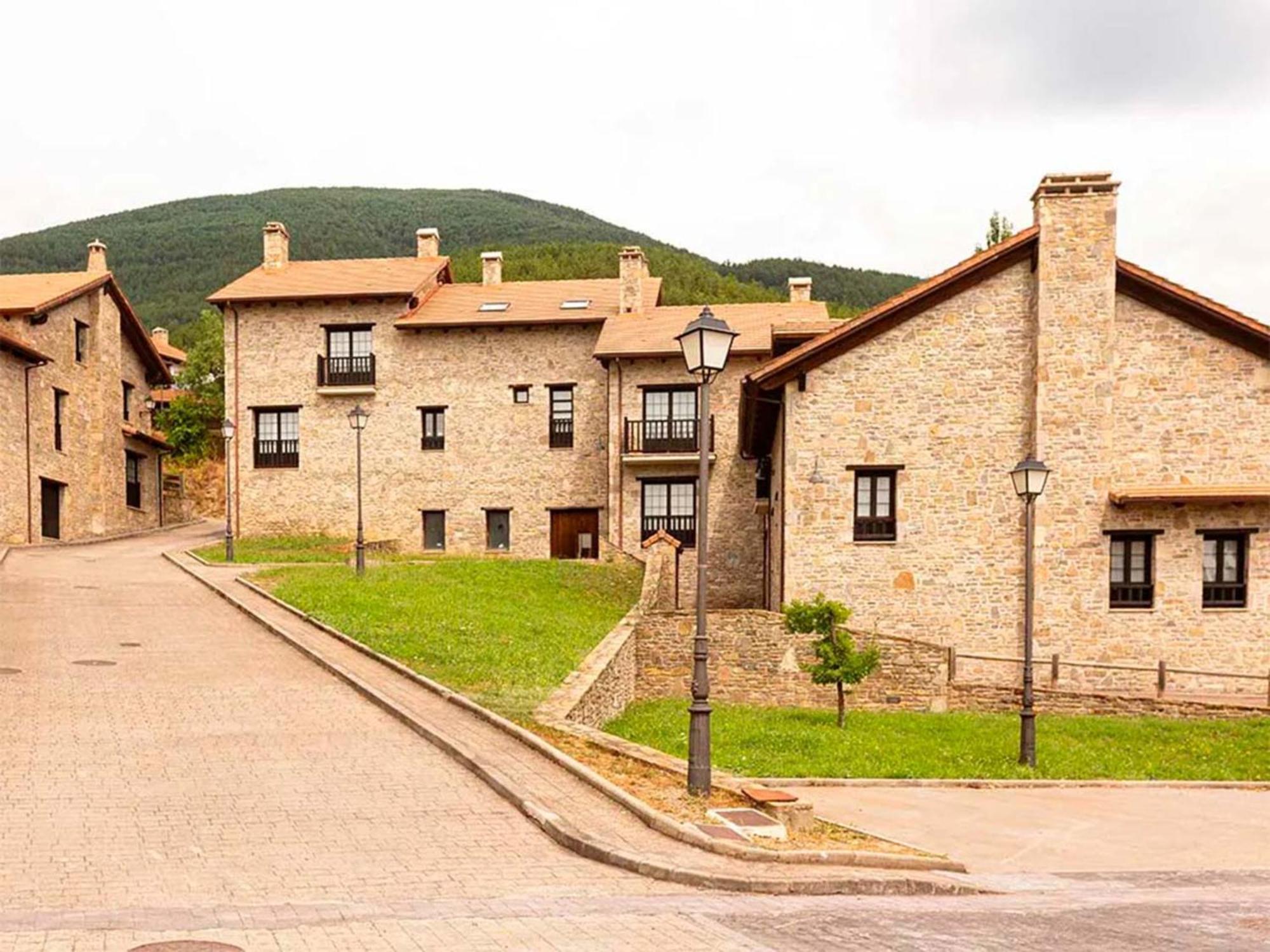 Apartamentos Jaca Badaguas 3000 Zewnętrze zdjęcie